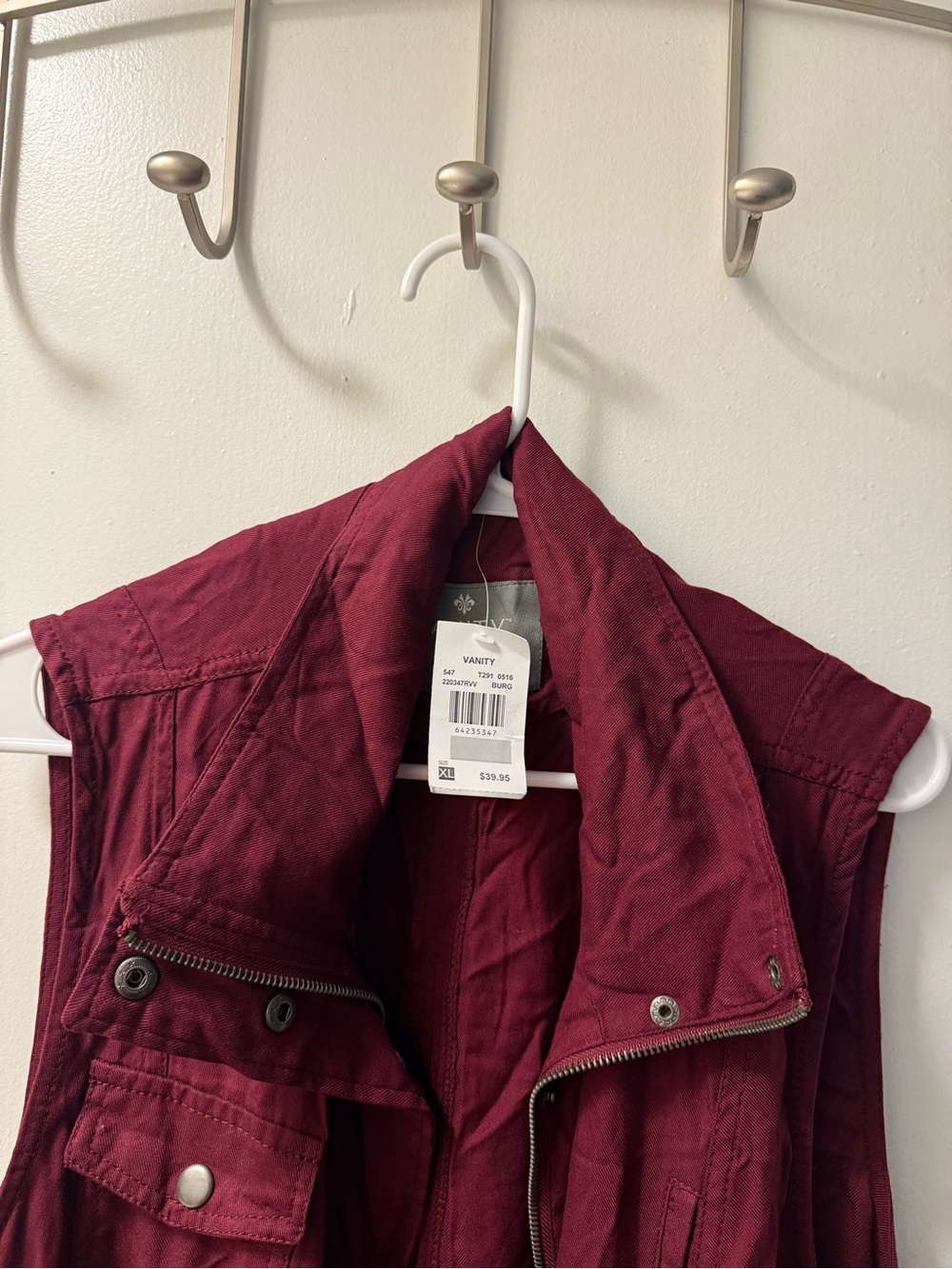 Vanity Sleeveless Utility Vest in Burgundy - Picture 2 of 5